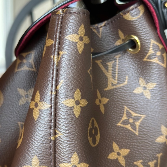 Louis Vuitton Montsouris PM - Picture 5 of 14